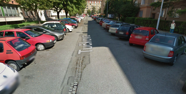 Petice za urychlené zřízení rezidenčních parkovacích zón v Brně